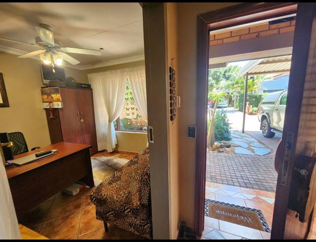 3 BEDROOM HOUSE FOR SALE IN GREEN ACRES ESTATE